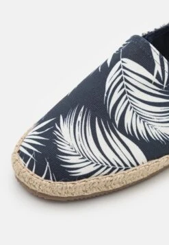 Pier One Unisex - Espadrilles - Dark Blue -Herenkleding Winkel 2434d4031c89494b93e7b492169b9010