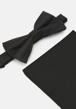 Pier One Set- Overige Accessoires - Black 10 Pier One Set- Overige Accessoires - Black -Herenkleding Winkel 2cca1eb0efd04088b69965831c1a5978