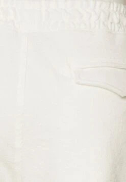 Pier One Trainingsbroek - White 10 Pier One Trainingsbroek - White -Herenkleding Winkel 386adaf7ee91480f99e05bbe94209d4d