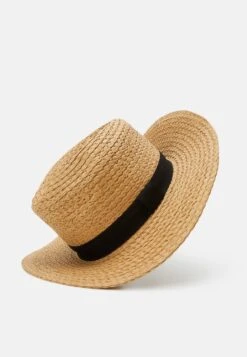 Pier One Hoed - Tan 9 Pier One Hoed - Tan -Herenkleding Winkel 55254d8a66454f9a8f66fb0200cafc8b