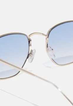 Pier One Unisex - Zonnebril - Light Blue 6 Pier One Unisex - Zonnebril - Light Blue -Herenkleding Winkel 5579151b1f8843b1ac6ca84bcea681e0