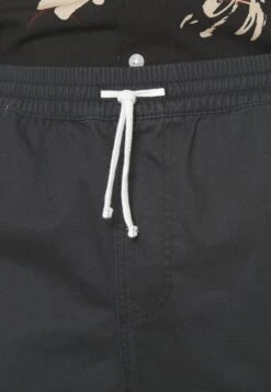 Pier One 2 Pack - Shorts - Olive/Black 11 Pier One 2 Pack - Shorts - Olive/Black -Herenkleding Winkel 6ca63c98df264145a6f1de71006806c5