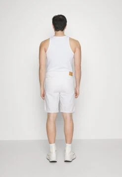 Pier One Colored Twill White Denim - Jeansshort - White Denim 7 Pier One Colored Twill White Denim - Jeansshort - White Denim -Herenkleding Winkel 6fb902e0dcfa488a9a60ba7e359e011c
