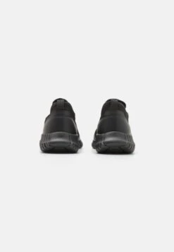 Pier One Sneakers Laag - Black -Herenkleding Winkel 8c00dac42ca54760bb9e30aa6c287d7d