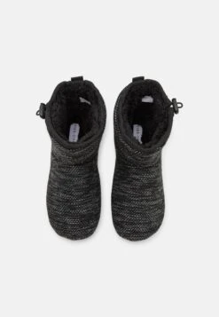 Pier One Pantoffels - Black -Herenkleding Winkel 90fbbefcf7674038ba88229a5c5626d7