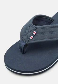 Pier One Teensandalen - Dark Blue 11 Pier One Teensandalen - Dark Blue -Herenkleding Winkel 97e039aa04ab4ef9ae29caf52ea2f64f