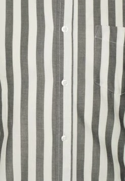 Pier One Overhemd - Dark Blue/White 11 Pier One Overhemd - Dark Blue/White -Herenkleding Winkel afed28b2c1694d10b237b1521dc70a3b