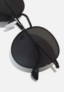 Pier One Unisex - Zonnebril - Black -Herenkleding Winkel b469387762a7426f92df5455a51969cc