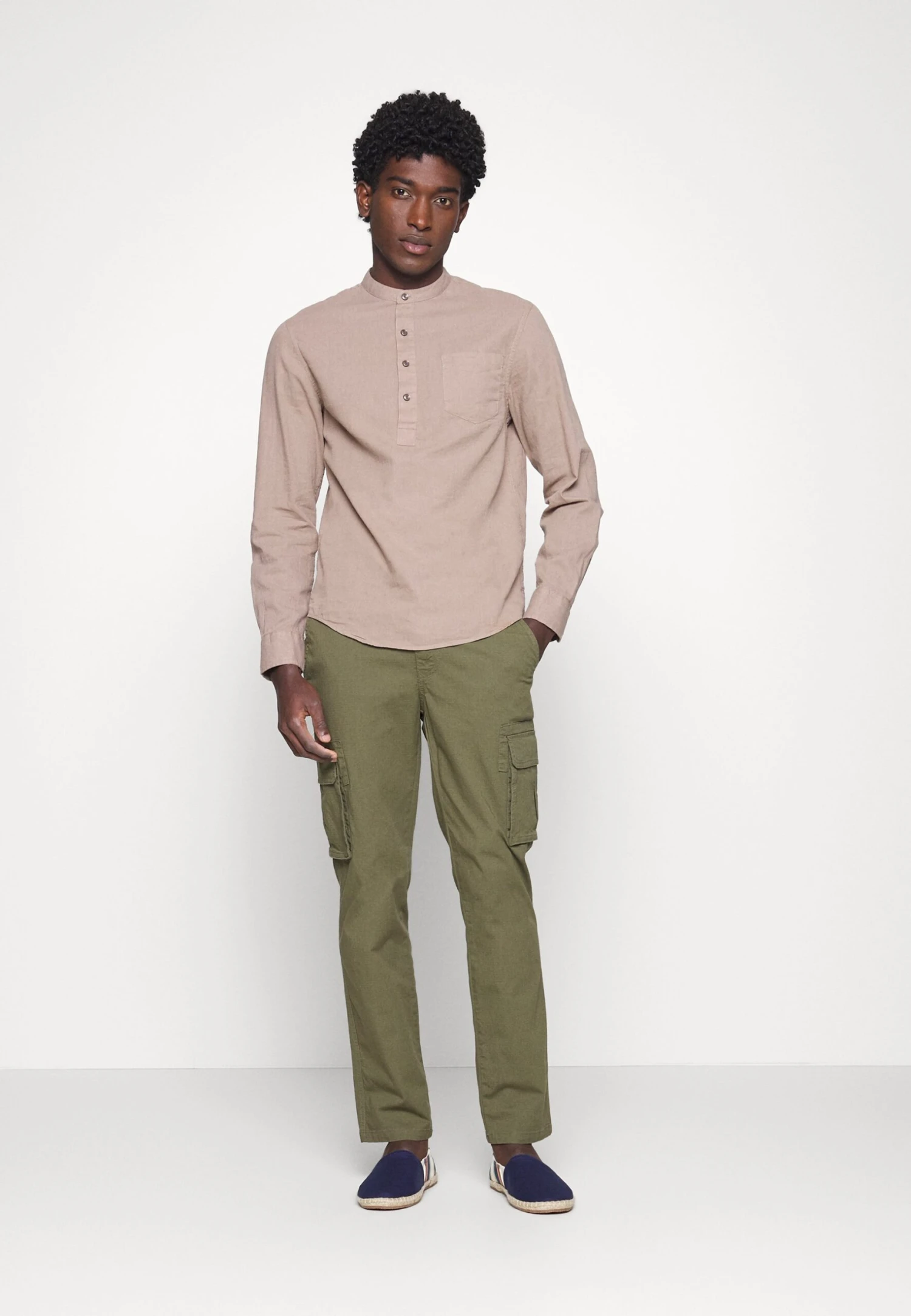 Pier One Overhemd - Taupe 2 Pier One Overhemd - Taupe - Afbeelding 2