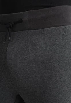 Pier One Trainingsbroek - Dark Grey -Herenkleding Winkel e1e35522afbd424296d37d965a7827c3