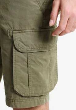 Pier One Shorts - Olive 9 Pier One Shorts - Olive -Herenkleding Winkel e7b8d0637ddc4dea8db3342de02174ce