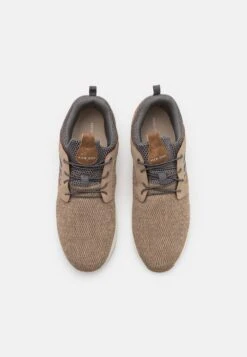 Pier One Sneakers Laag - Beige -Herenkleding Winkel eec695925fba45039e4787f19c90db0b